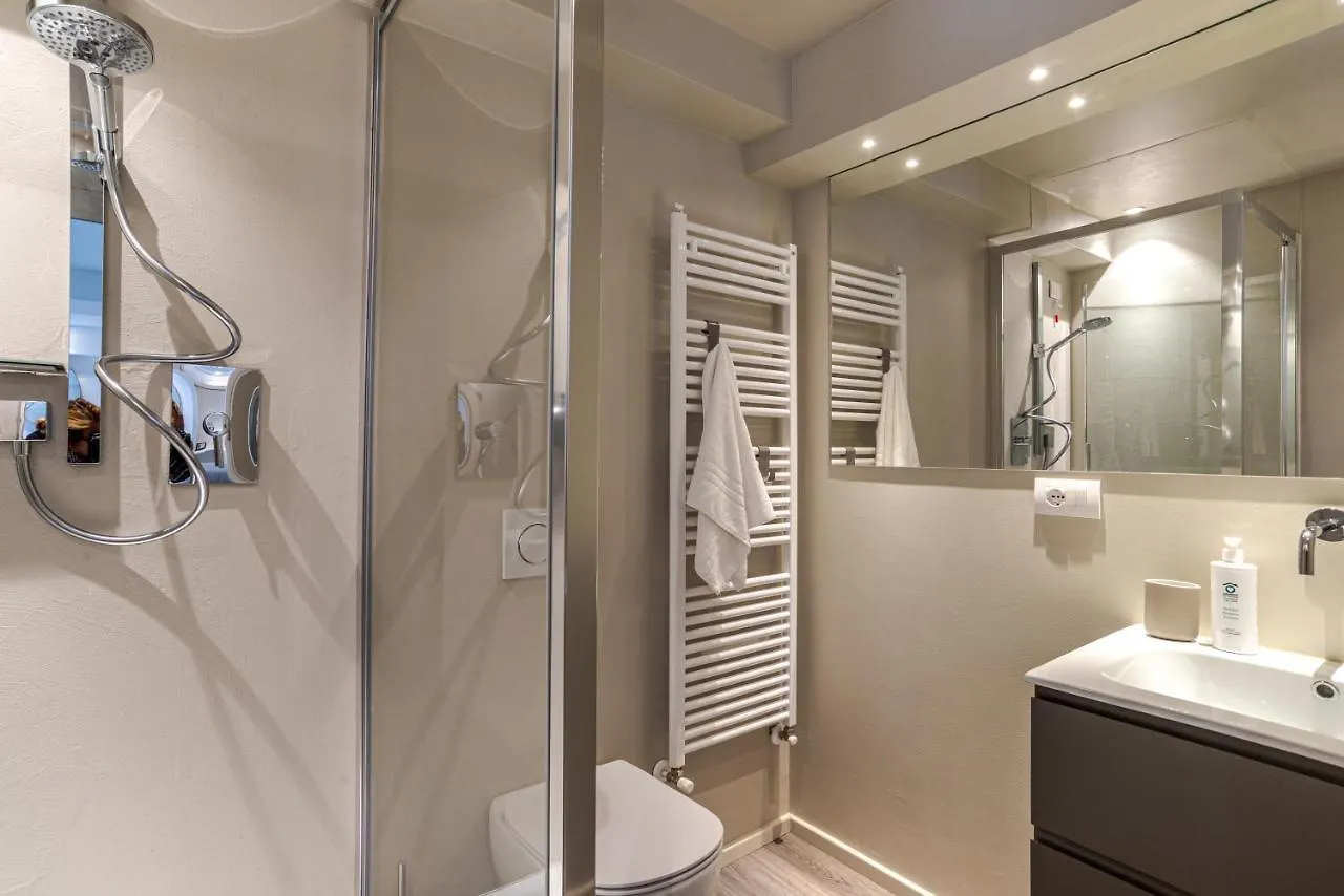 Suite Brunate - By Myhomeincomo Como