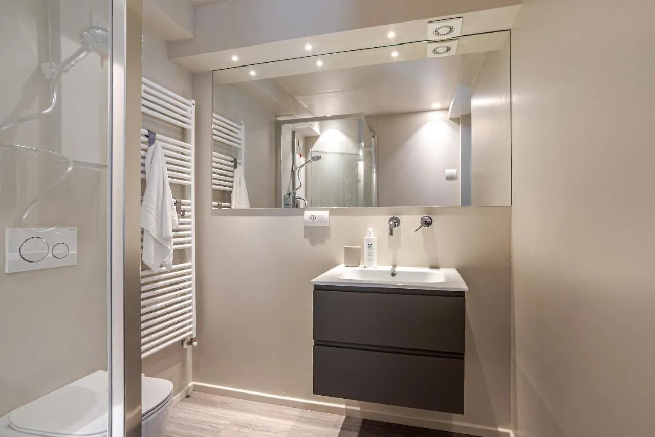 Suite Brunate - By MyhomeinΌπως Διαμέρισμα